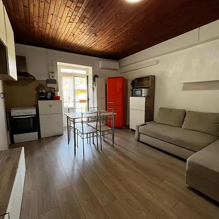 Sweet Little House * Longone al Segrino
