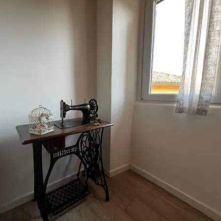 Sweet Little House Apartment