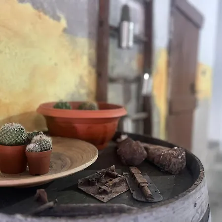 Sweet Little House Apartment *
